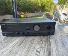 Technics stereo integrated amplifier SU-vz320