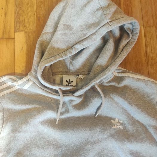 Grey Adidas hoodie (L)