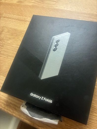 Samsung Galaxy Z Fold6 256GB Silver Brand New