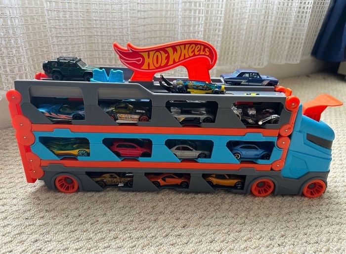 Hotwheels Truck Set with Many Extra Cars