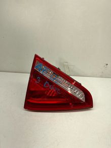 Audi A5 Sportback 8T 2008 left rear door rear light 8T0945093 A2l16b3s