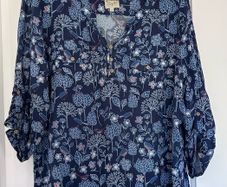 Mantaray Blue Floral Print Blouse Size 20