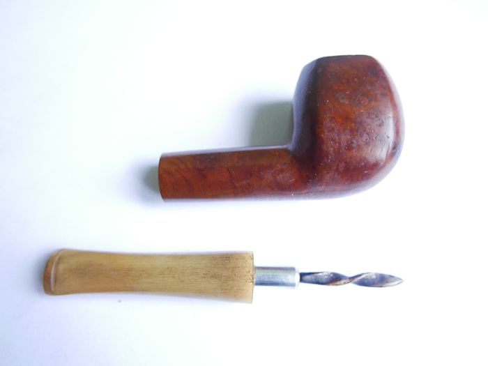 Vintage Alpina Horn Stem Pot Estate Pipe