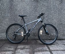 Carrera Valour Mountain Bike