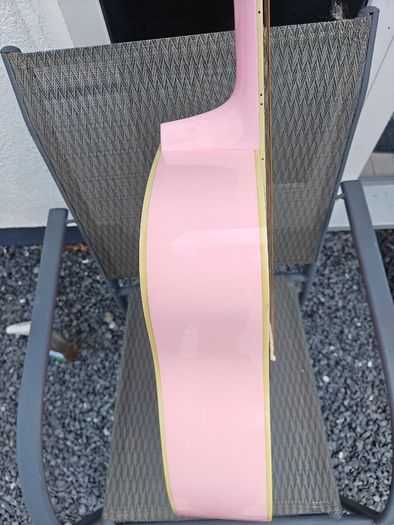 Squier by Fender Hello Kitty Acoustic