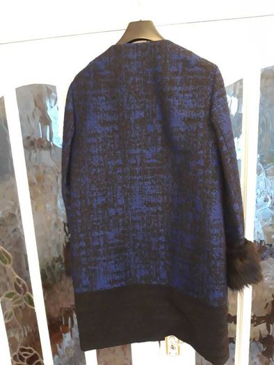 Stunning Elegant Designer (Aideen Bodkin) Ladies Coat (10)