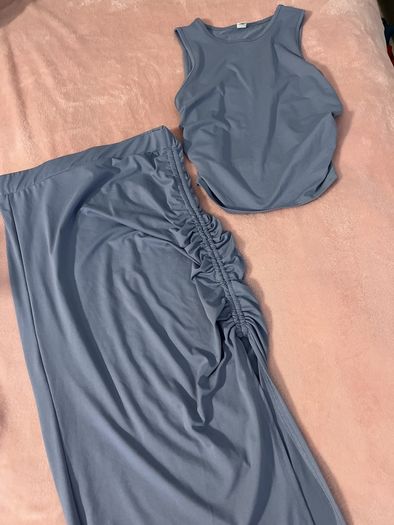girls skirt and top