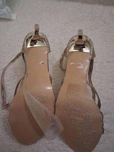 Ladies sandles REDUCED  As need space
