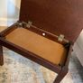 piano stool Image 3