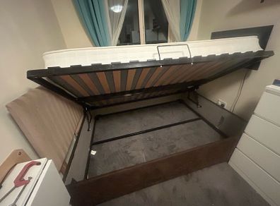 King Size Bed - Ottoman storage - With Headboard and Mattress