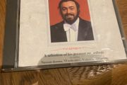 The Essential Pavarotti