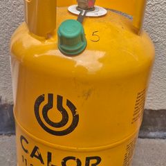 Gas cylinder