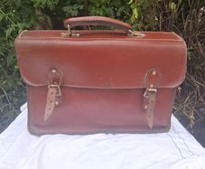 Stunning Hand Made Mid Century Irish Leather Satchel