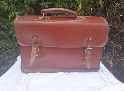 Stunning Hand Made Mid Century Irish Leather Satchel