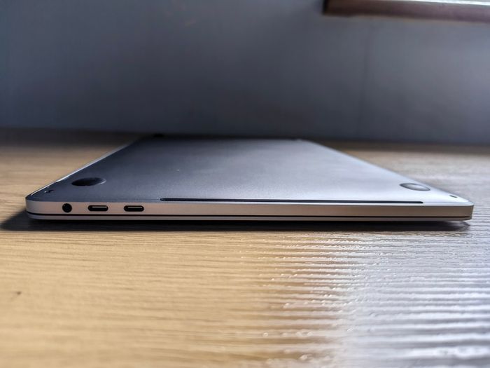 Apple Macbook Pro 2018 13 Inch 16GB A1989