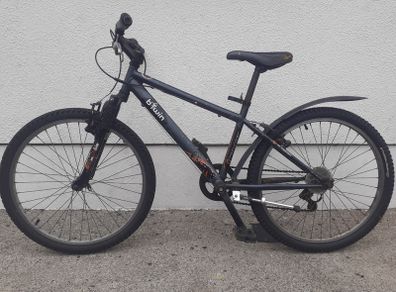 Boys bike 7-11 years old