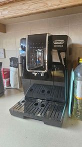 Delonghi Dinamica coffee machine
