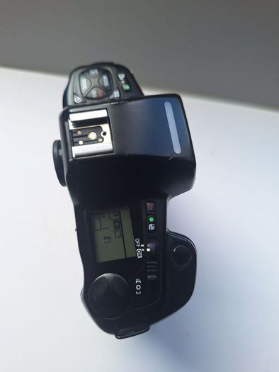 Nikon F90X professional 35mm film camera