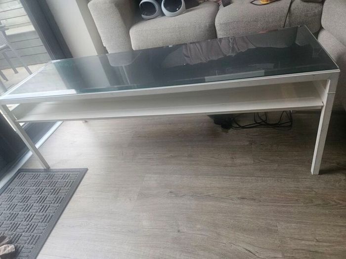 Rectangular coffee table with glass top