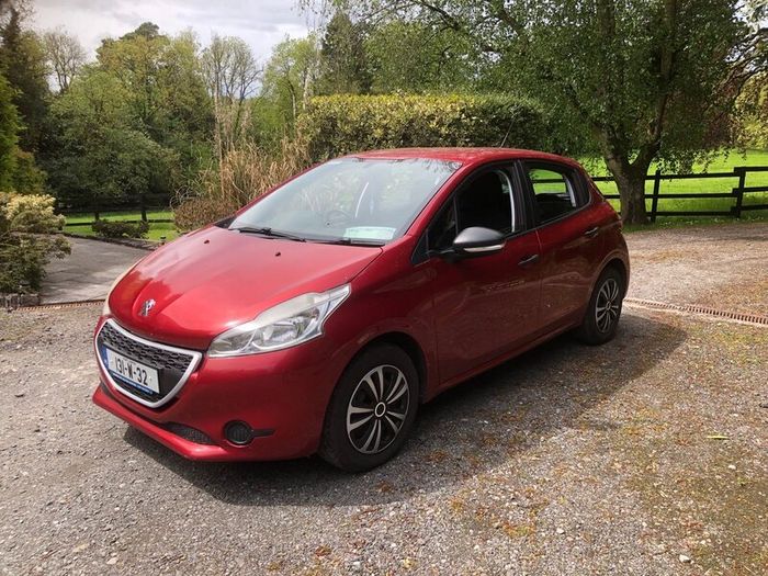 Peugeot 208. NCT 05/27