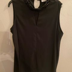 Gallery size 16 top (brand new with tags)