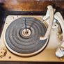 old record player/radio Image 2