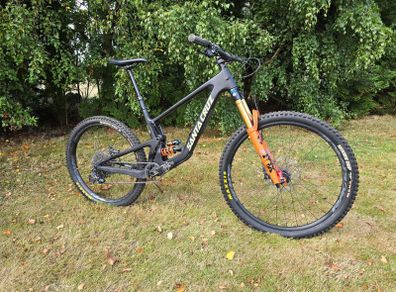 Santa Cruz Bronson Full Suspension MTB