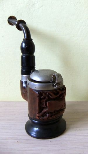 Deer Carved Pipe
