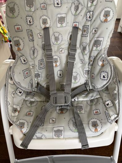 Foldable baby high chair