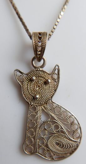 Vintage Sterling Silver 925 Cat Pendant and Sterling Chain length 16" - 2,95g