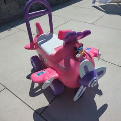 Minnie Mouse ride on