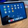 Apple iPad Pro 11" 2nd Gen 128GB (Wi-Fi) + Apple Pencil 2nd Gen Excellent Condition Image 3