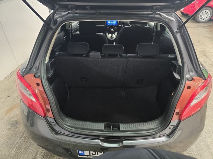 2013 Mazda Demio