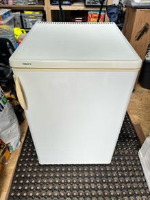 Fridge freezer