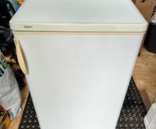 Fridge freezer