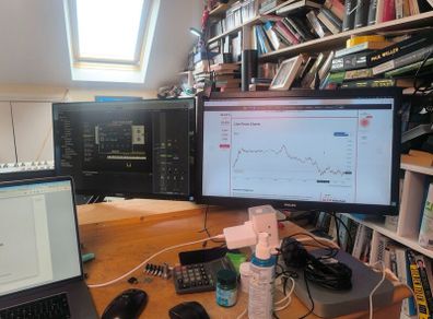 Dual 27" Philips Full HD Monitors + Dual arm