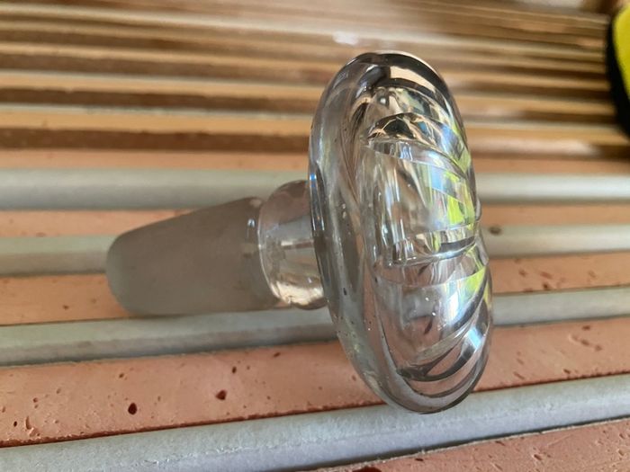 Crystal decanter stopper