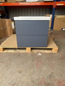 sonas stockholm vanity
