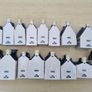 Collection of 16 porcelain miniature houses KLM Image 7