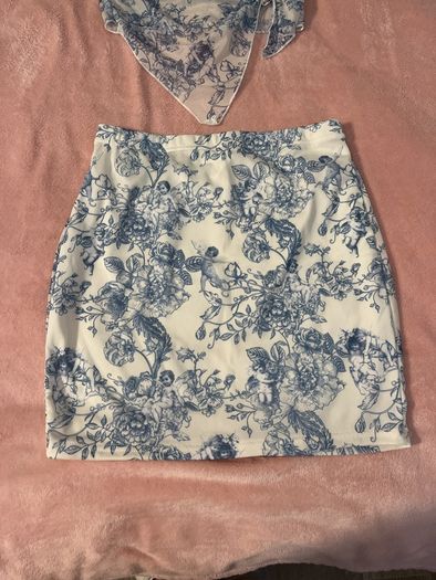 girls skirt and top