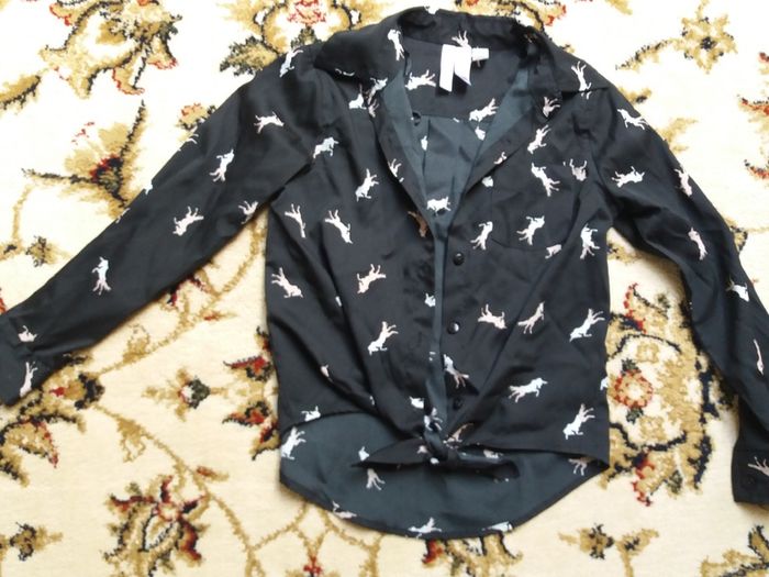 Girls shirt black unicorn pattern 7-8 yo as new tkmax