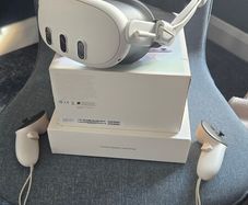 Meta Quest 3 512gb + head strap battery
