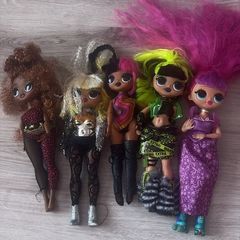 LoL bundle dolls, car, kitchen and accessories