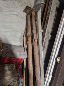 Acrow props