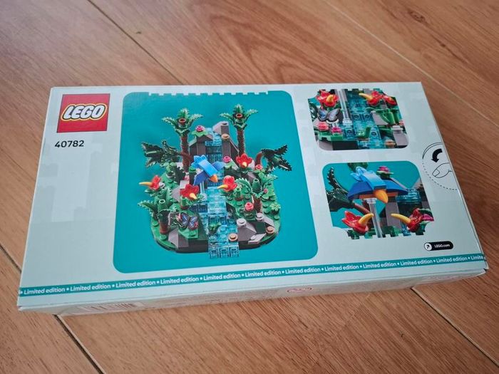 LEGO 40782 Tropical Rainforest Diorama