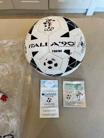 Coca Cola Italia 90 World Cup Football Extremely Rare
