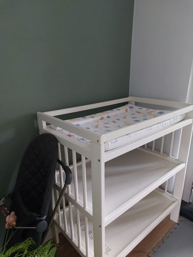 Baby changing table & activity mat
