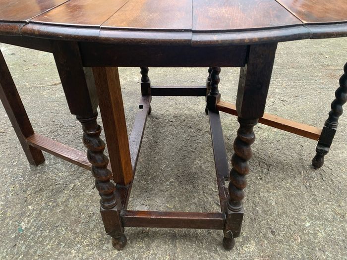 Antique gate leg dining table