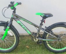 Children's 18" bike