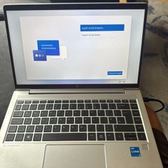 HP Elitebook 840G9 16Gb ram